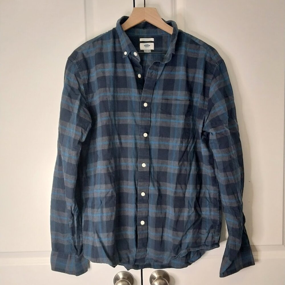 Old Navy Men's Long Sleeve Button Shirt Slim Fit
